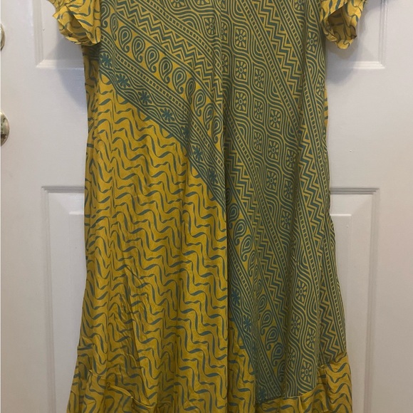 Women’s One size Relaxed Fit Yellow Print Dress Made in Argentina - Picture 5 of 7